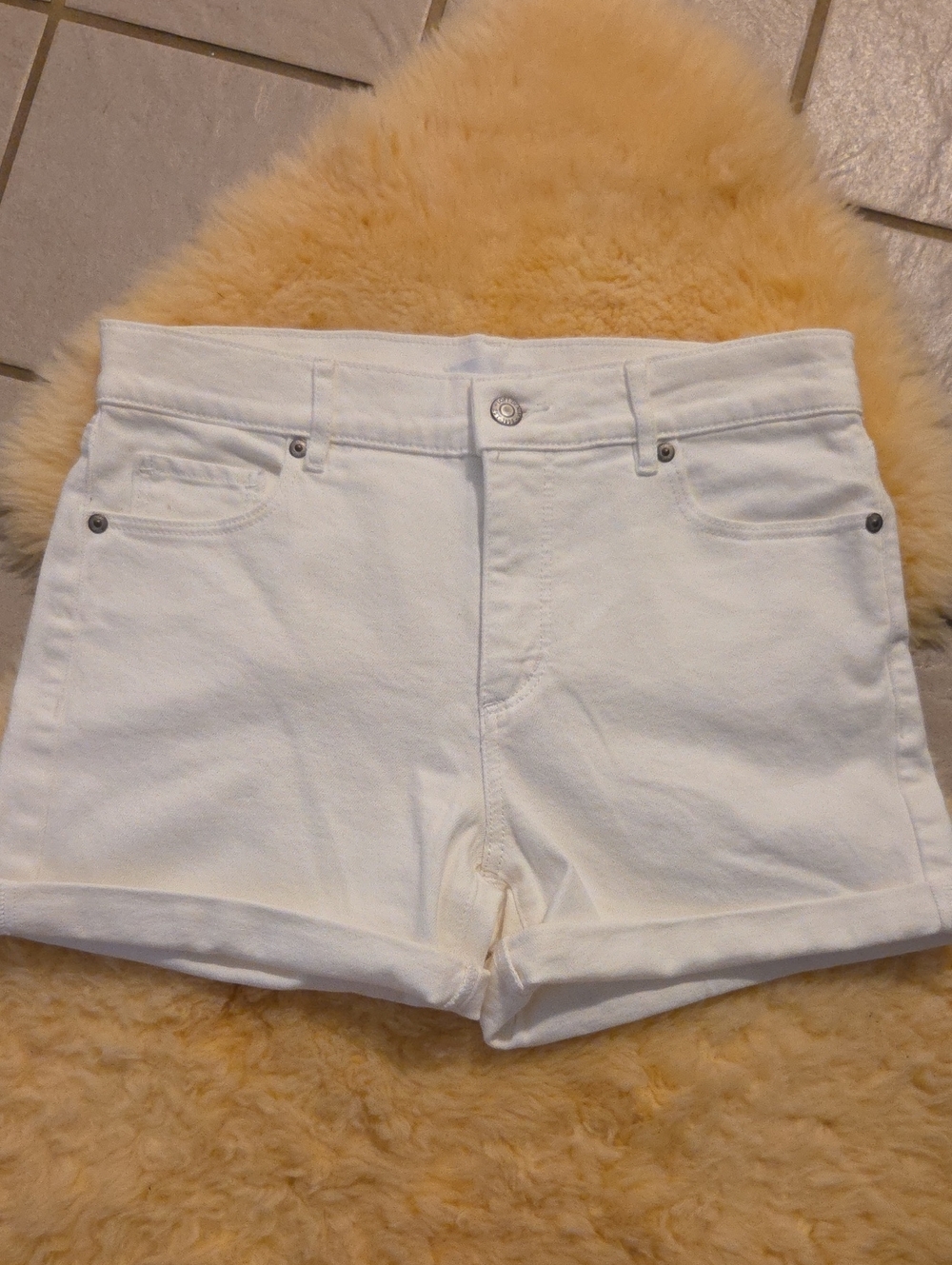LOFT White Denim Rolled-Hem Jean Shorts - Picture 1 of 3